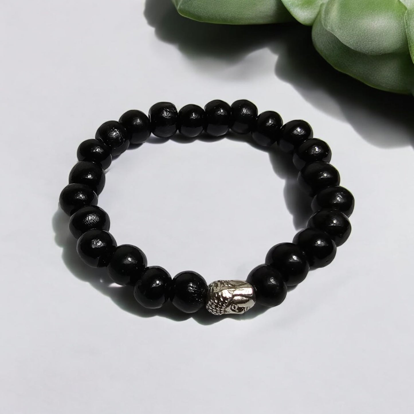 Bracelet Extensible en Pierres de Bois Noires avec Motif Buddha Argenté - Pierres Naturelles, Bracelet Élégant - Zen, Équilibre, Harmonie - Bijoux Idéal, Universel