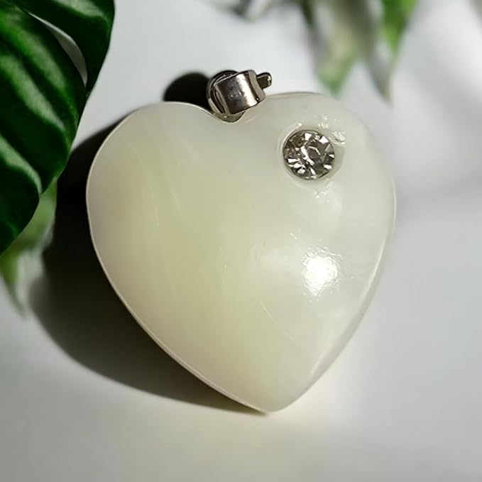 Ciondolo in pietra naturale - a forma di cuore con occhiello per catena - Pietre naturali, ciondolo elegante - Zen, equilibrio, armonia - gioiello ideale, universale (madreperla 20 mm)