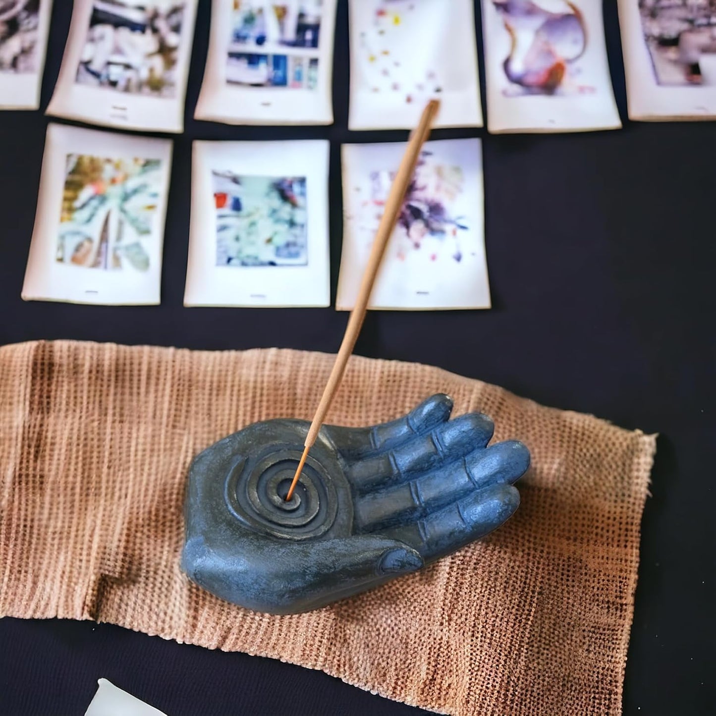 Brûleur d'Encens en Forme de Main - Outil de Méditation et de Sérénité, Inspiré des Rites Indiens - Bruleur batonnet ou cône (FERTILITÉ)