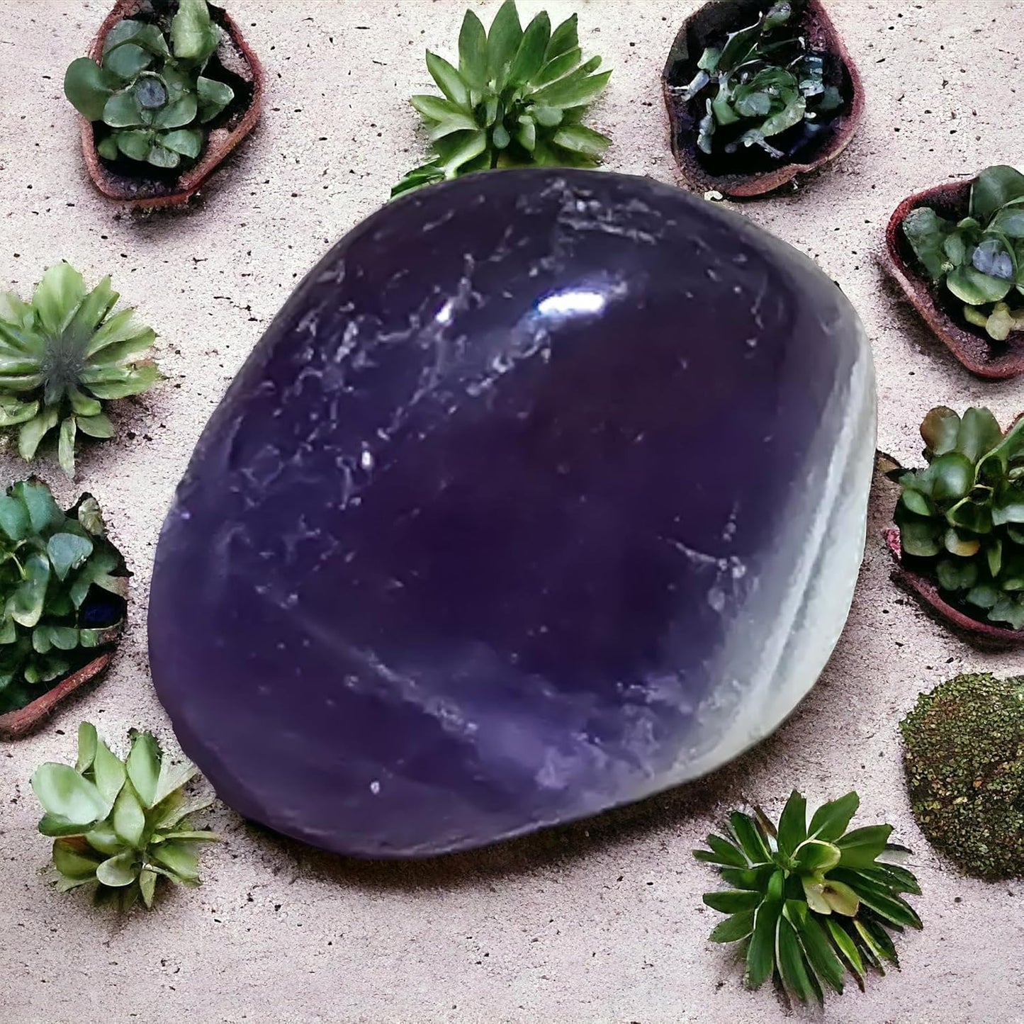 Set di 4 Pietre Naturali - da 1 a 2,5 CM - Utilizzabili nella decorazione, nei rulli massaggianti e per ricaricare con oli essenziali - ideali per la Meditazione e il Benessere Ametista Viola