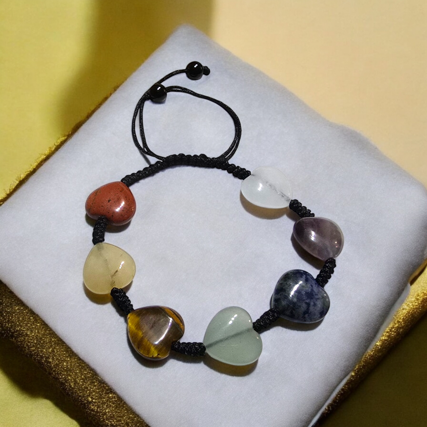 Bracciale Chakra in pietra naturale - A forma di cuore, misura regolabile