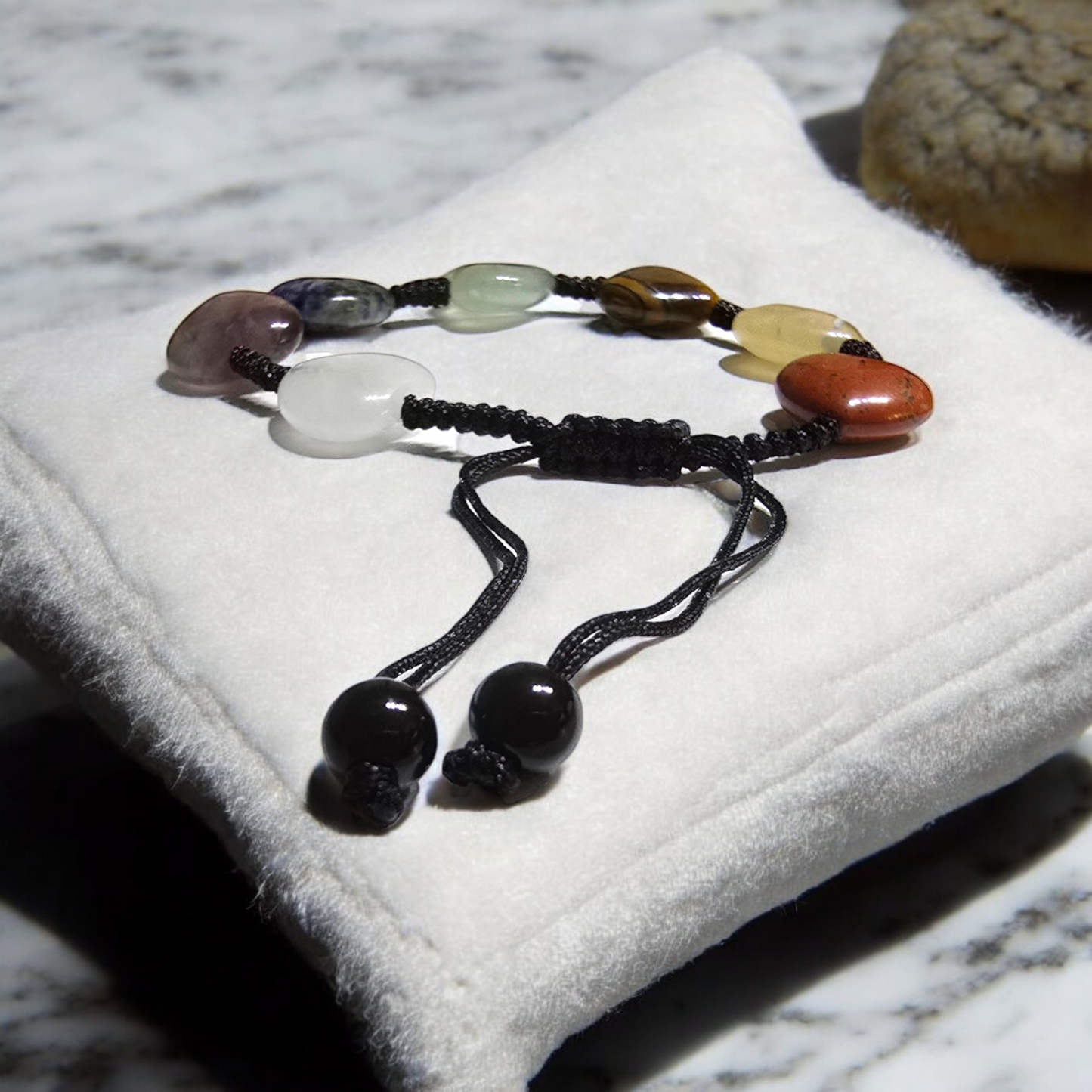 Bracciale Chakra in pietra naturale - A forma di cuore, misura regolabile