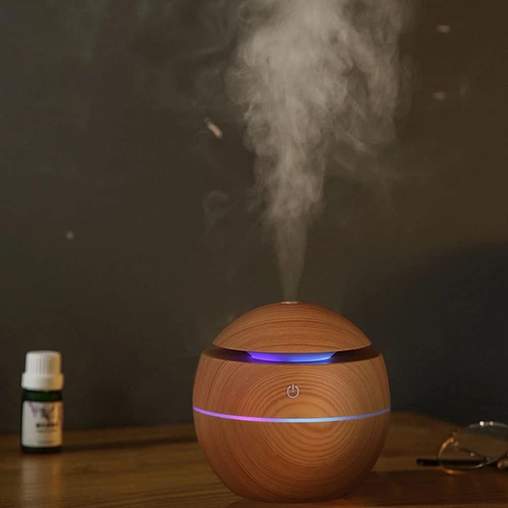 Humidificateur d'Air LED RGB 200ml - Diffuseur d'Arômes Silencieux & Moderne