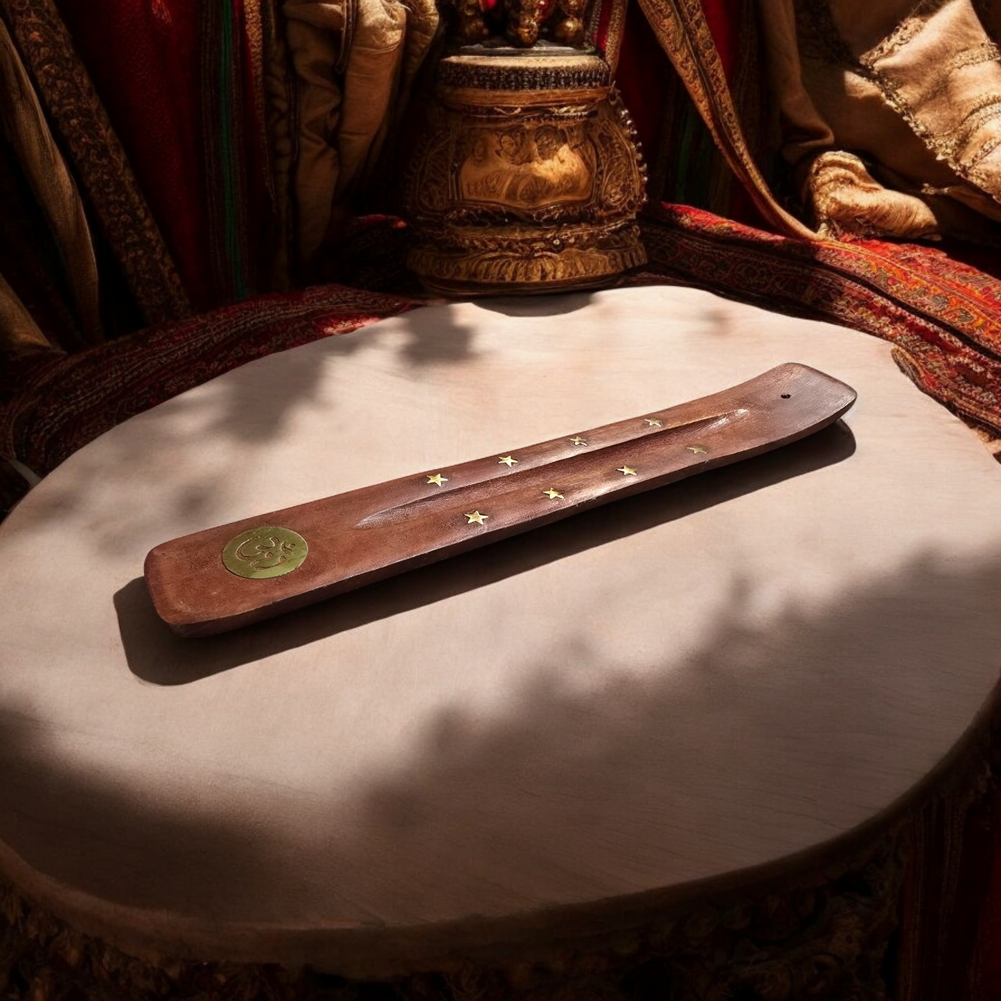 Portaincenso in legno Om – Risveglio spirituale e meditazione